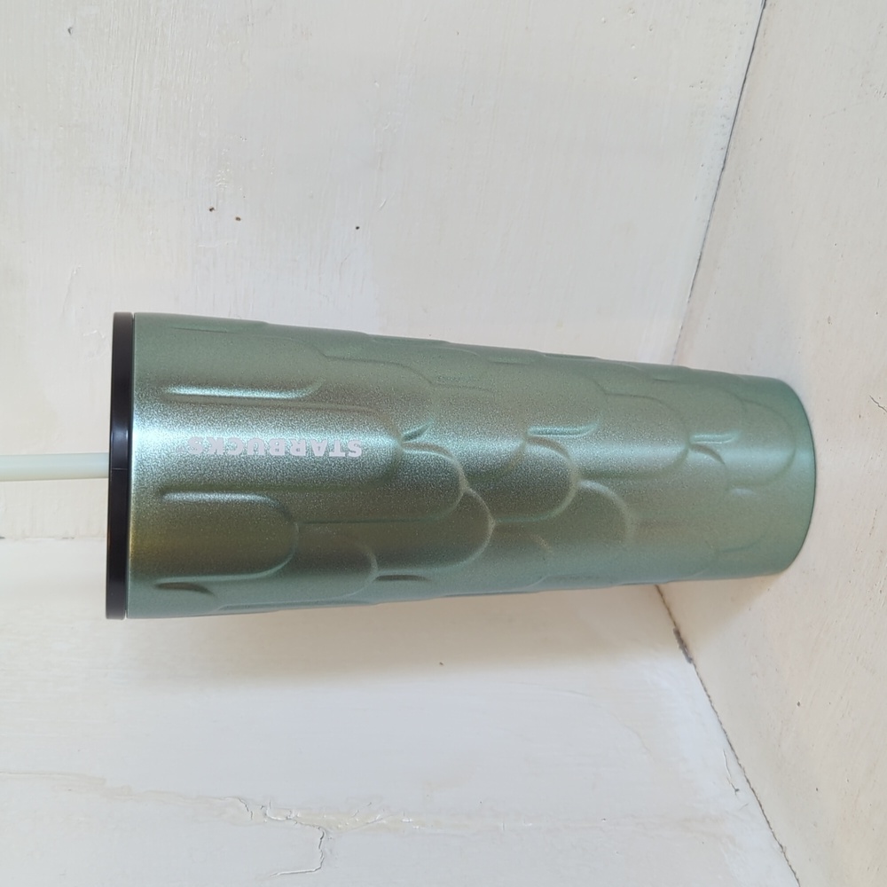 Starbucks Mermaid Scale Tumbler
